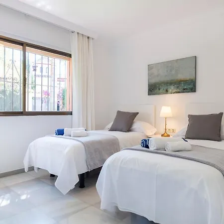 Giovanni - Center - Heated Pool * Marbella