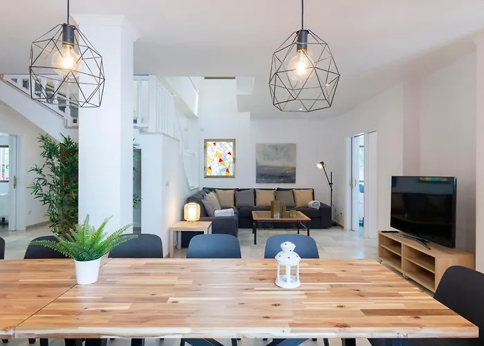 Giovanni - Center - Heated Pool * Marbella