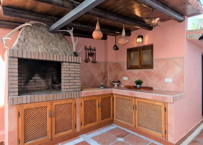 Giovanni - Center - Heated Pool Marbella