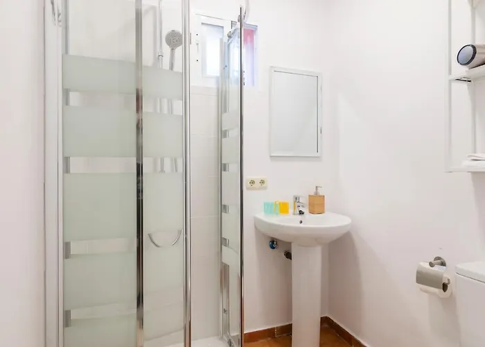 Giovanni - Center - Heated Pool