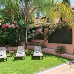 Willa Giovanni - Center - Heated Pool *
